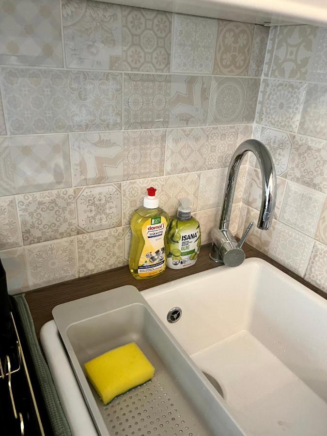 Adorable, Cosy Apartment At The Heroes' Square Budapest Eksteriør billede