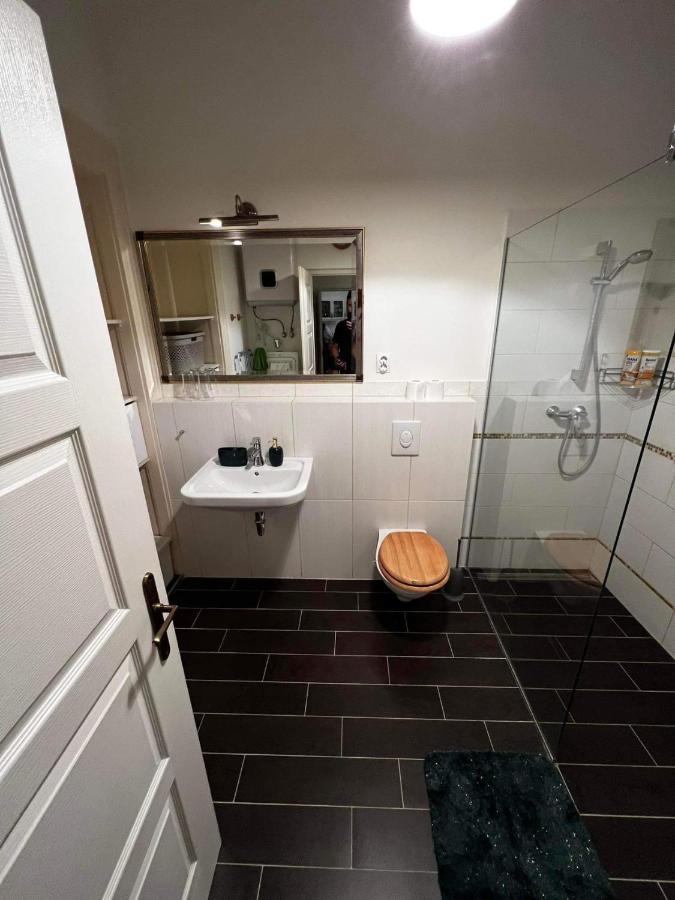 Adorable, Cosy Apartment At The Heroes' Square Budapest Eksteriør billede