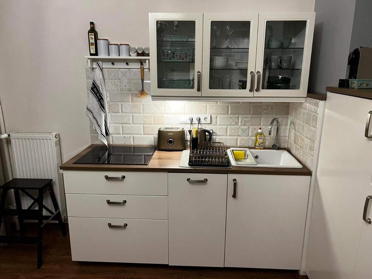 Adorable, Cosy Apartment At The Heroes' Square Budapest Eksteriør billede
