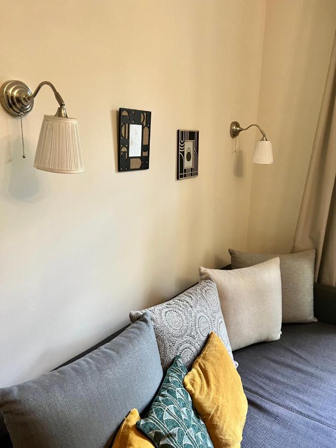 Adorable, Cosy Apartment At The Heroes' Square Budapest Eksteriør billede